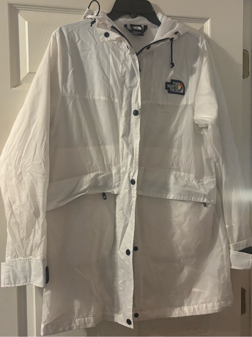 Womens The North Face Outline Rain Jacket White - Picture 2 of 12